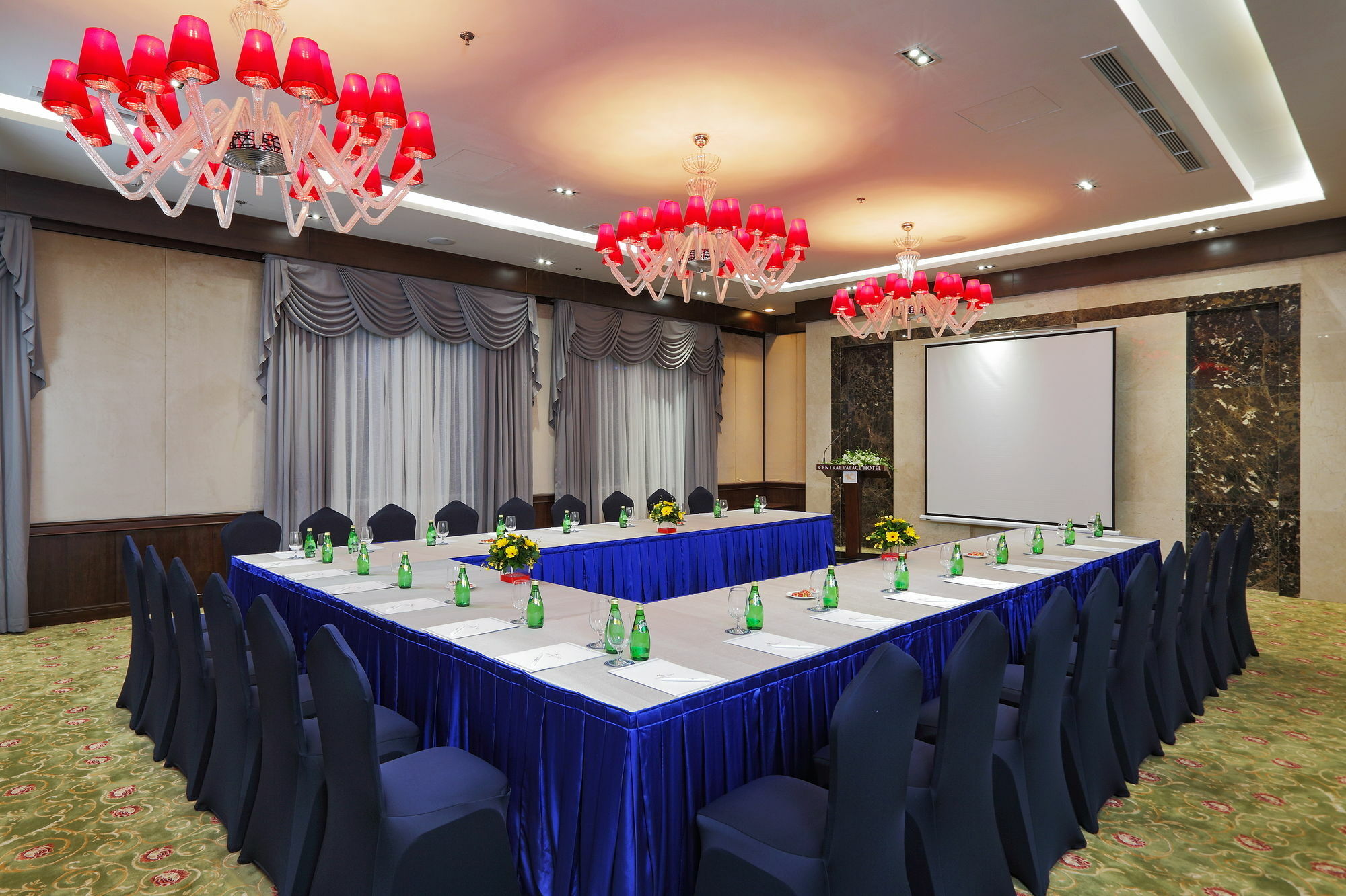 Central Palace Hotel Ho Chi Minh City Exterior photo